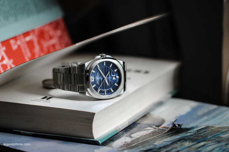 Armand Nicolet J09 Mens watch, 41mm Automatic Date, Blue dial, 316L Steel bracelet Swiss Made A660AAA-BU-MA4660AA (A660AAABUMA4660AA)